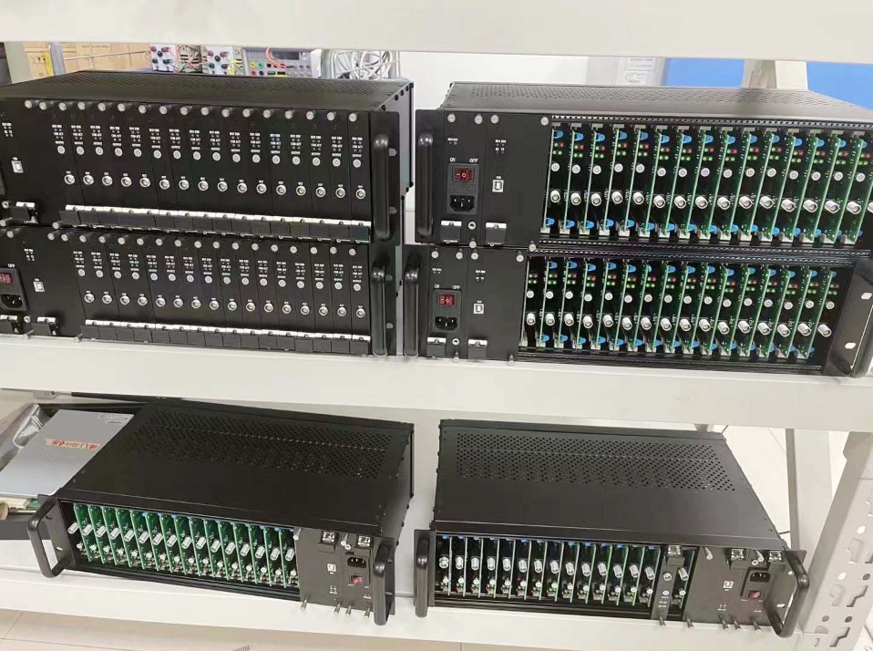 北京世维通科技股份有限公司多通道SLD光源驱动仪与PIN-FET自动测试系统项目验收暨产品交付仪式
