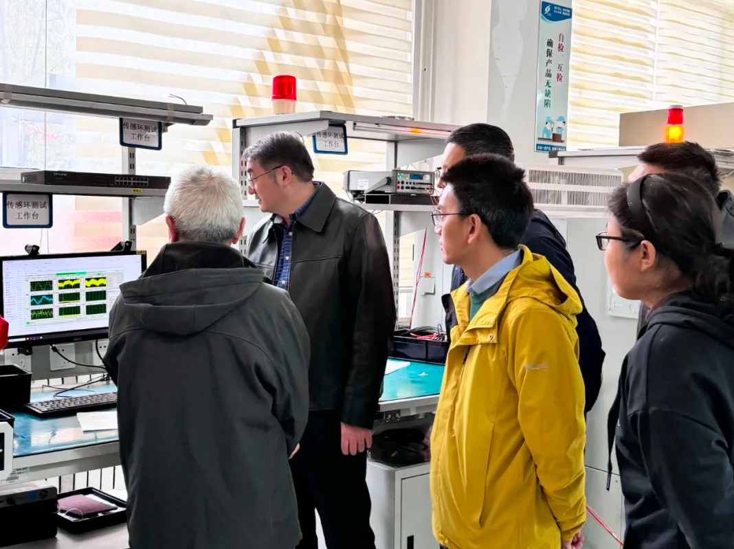 Join hands to create a new chapter of Zhiqi aluminum electricity -- the joint laboratory of Shiwei Tongguang Intelligence and the College of Mechanical and Material Engineering of North China University of Technology was officially inaugurated